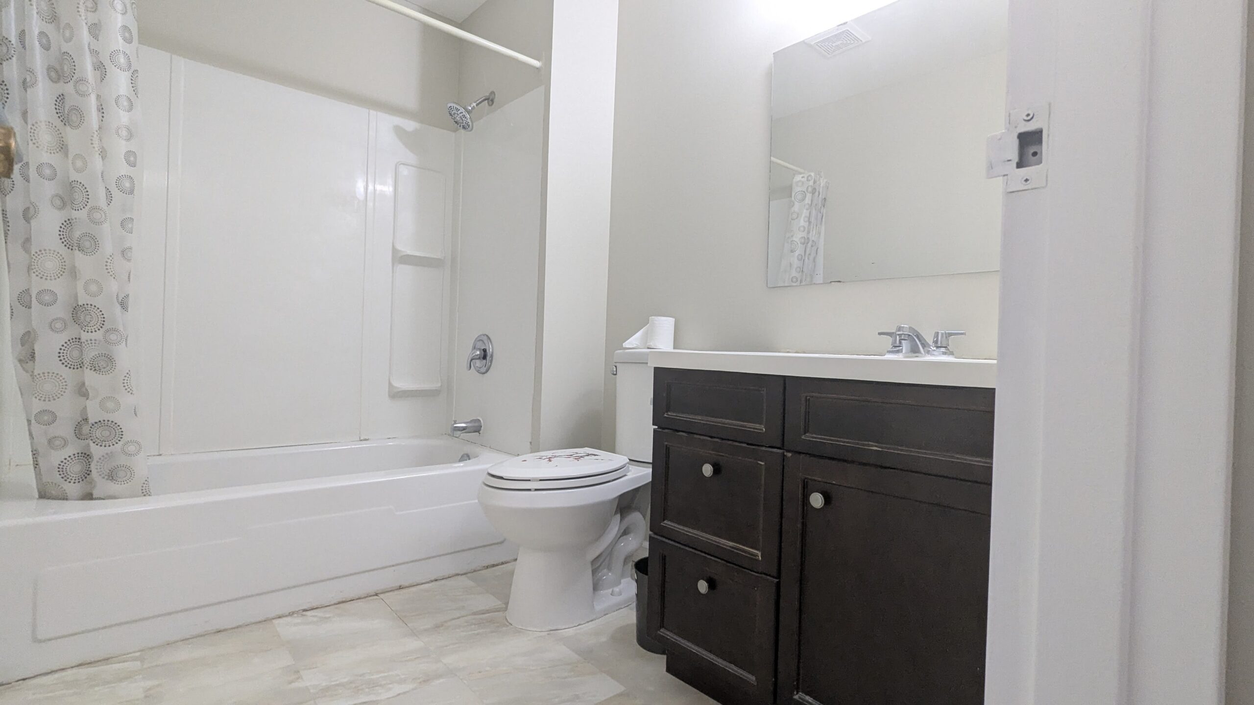 bathroom1