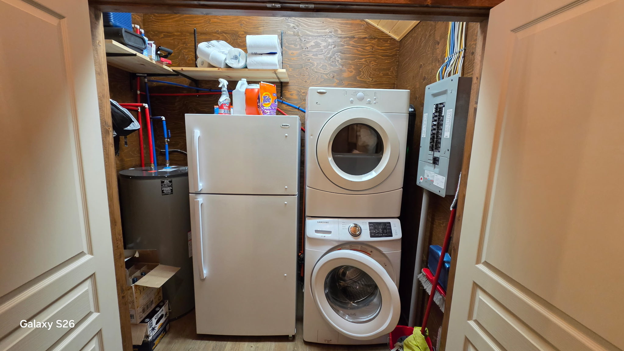Utility room in Bunky